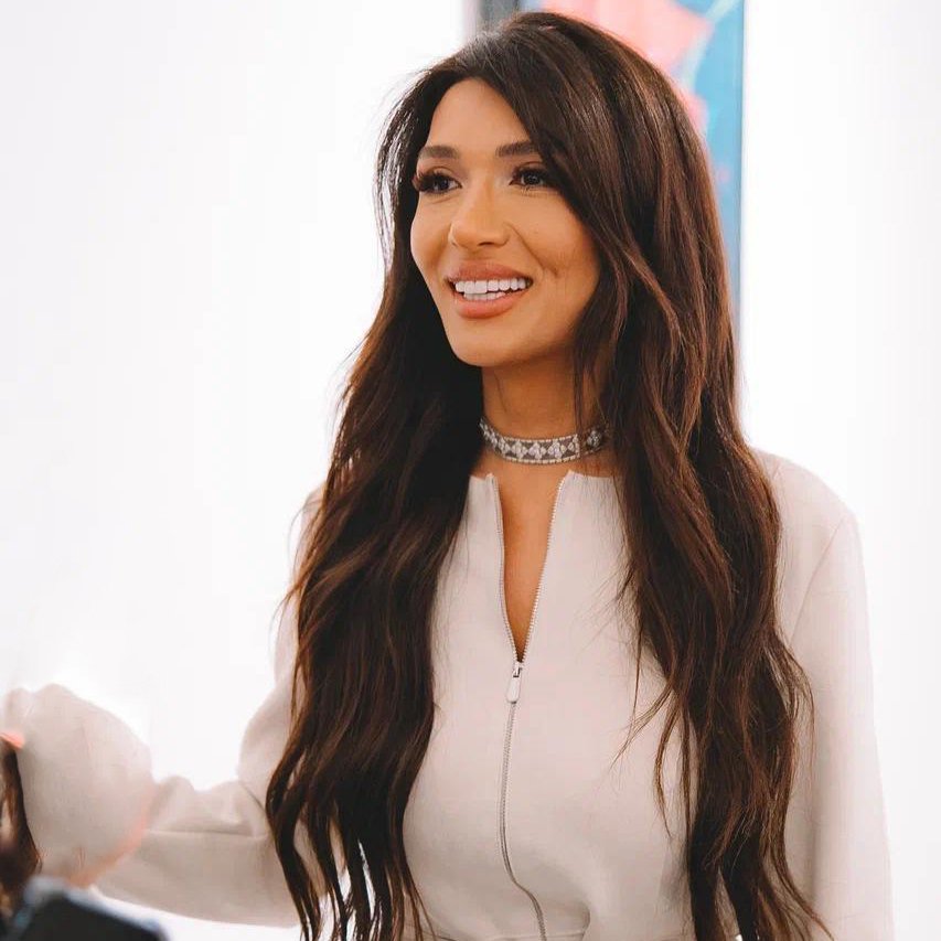 Narmin Sadıgova&rsquo;s Solo Exhibition &ldquo;Myth&rdquo; Held at the Museum of Modern Art